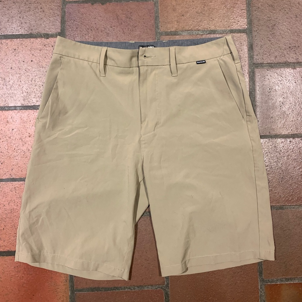 Hurley Khaki Shorts (8-9” inseam - 29 Waist)